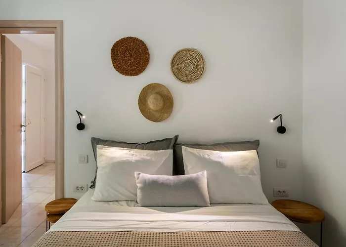 Galinos For Adults Only Парос