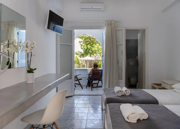 Galinos For Adults Only Парос