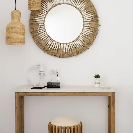 מלון Galinos For Adults Only 3*